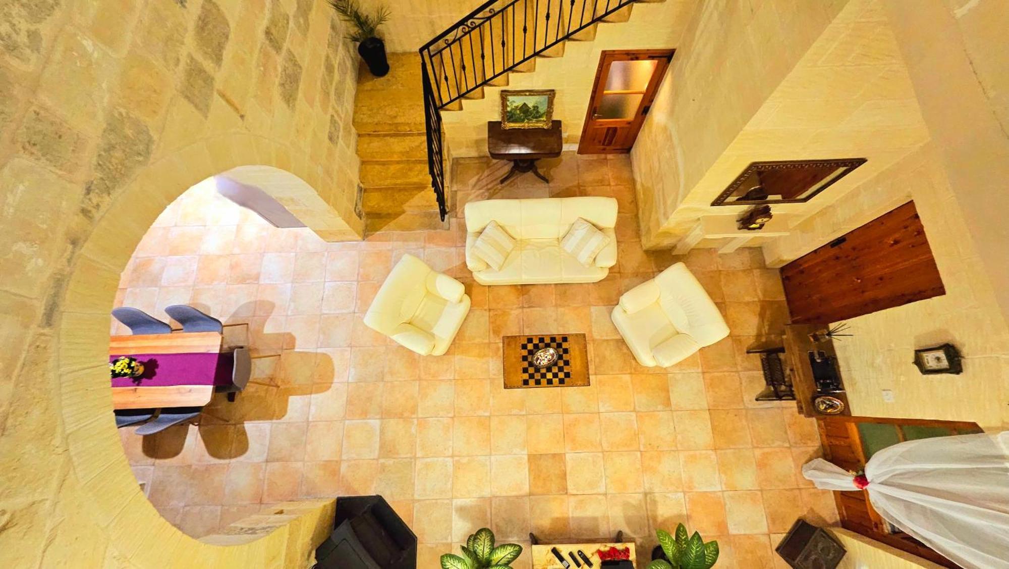Holiday home Charming Pool Side Xaghra